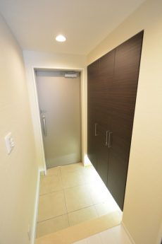 フィールT幡ヶ谷 玄関