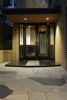 ベルデ参宮橋Ⅱ エントランス　夜