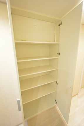 藤和学芸大学ホームズⅡ 玄関 藤和学芸大学ホームズⅡ 玄関　藤和学芸大学ホームズⅡ 玄関 藤和学芸大学ホームズⅡ 玄関 藤和学芸大学ホームズⅡ 玄関　藤和学芸大学ホームズⅡ 玄関 藤和学芸大学ホームズⅡ 玄関　藤和学芸大学ホームズⅡ 玄関 藤和学芸大学ホームズⅡ 玄関　藤和学芸大学ホームズⅡ 廊下収納