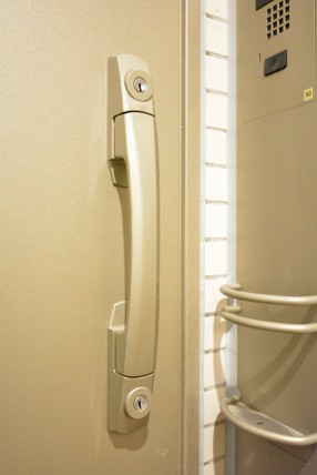 フィールT幡ヶ谷 玄関