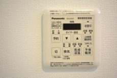 ビッグ武蔵野池袋 浴室