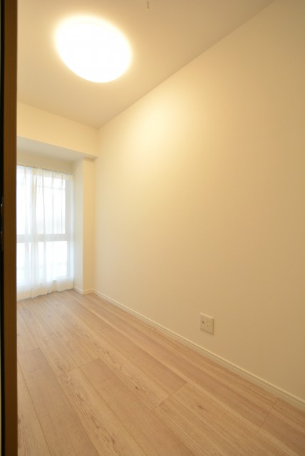 ビッグ武蔵野池袋 洋室1