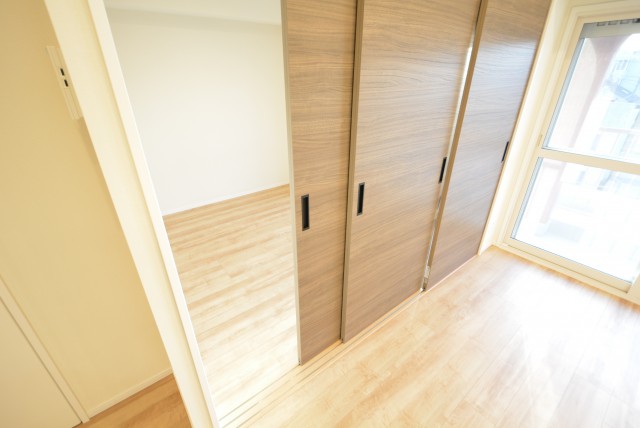 トーア明大前マンション 洋室2