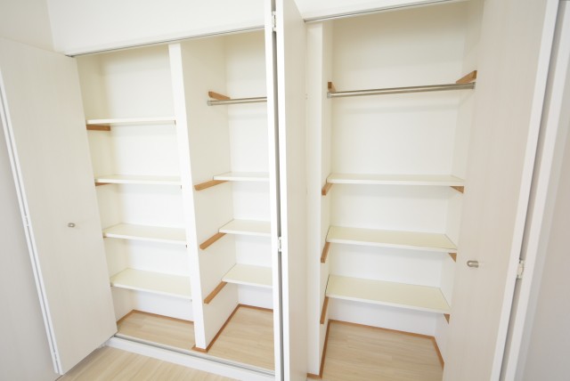 クレッセント渋谷神泉 洋室1