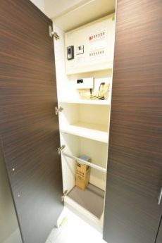 フィールT幡ヶ谷 玄関