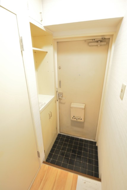 藤和三軒茶屋コープ 玄関