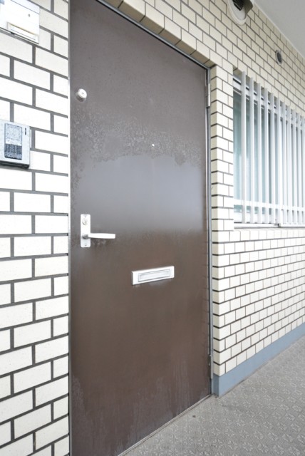 藤和三軒茶屋コープ 玄関