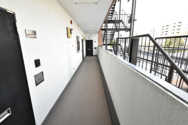 秀和第２高輪レジデンス 玄関