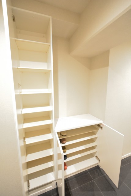 マンション小石川台 玄関