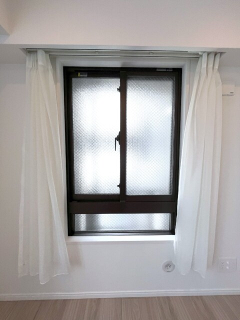 クレッセント渋谷神泉 洋室2