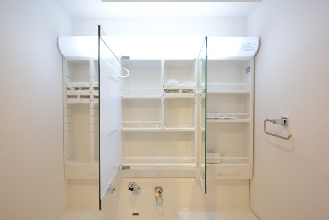 クレッセント渋谷神泉 洗面室