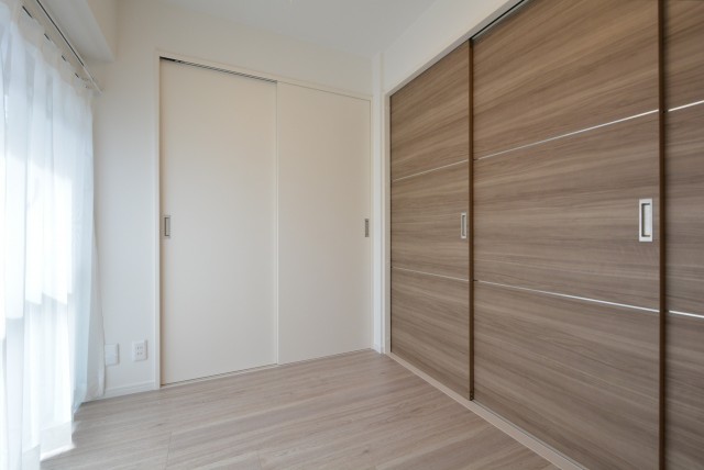 ビッグ武蔵野池袋 (25)洋室2