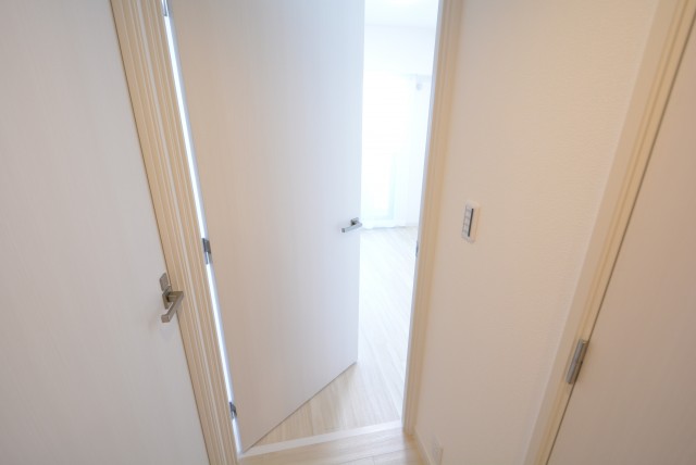 クレッセント渋谷神泉 洋室2