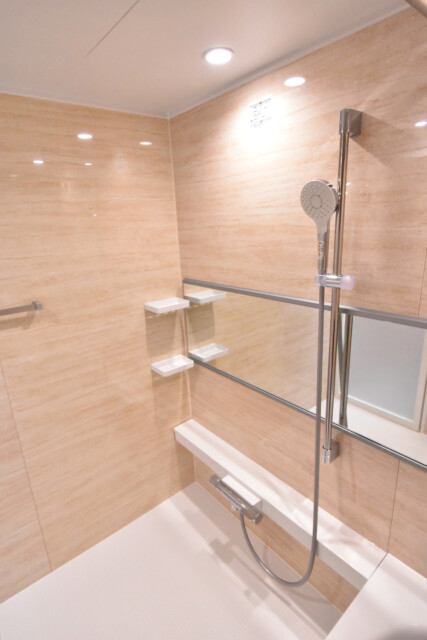 神宮前コーポラス 浴室