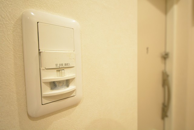 トーア明大前マンション 玄関