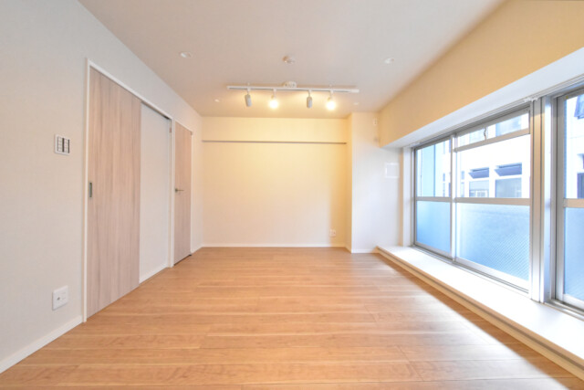 神宮前コーポラス 洋室1+2