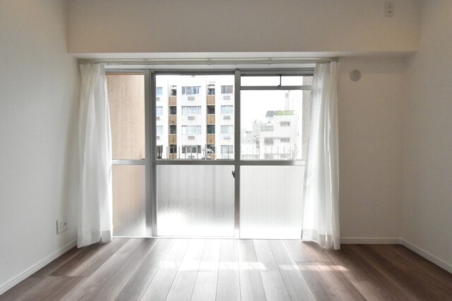 秀和第２高輪レジデンス バルコニー