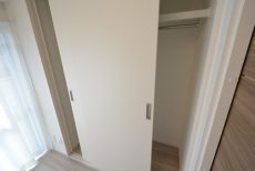 ビッグ武蔵野池袋 洋室2