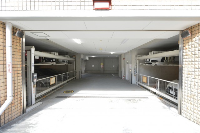 フィールT幡ヶ谷 駐車場