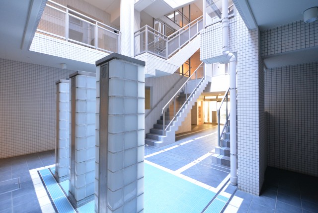 フィールT幡ヶ谷 吹き抜け