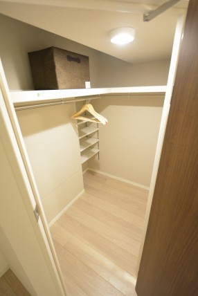 上馬ハイホーム 洋室1