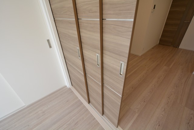 ビッグ武蔵野池袋 洋室2