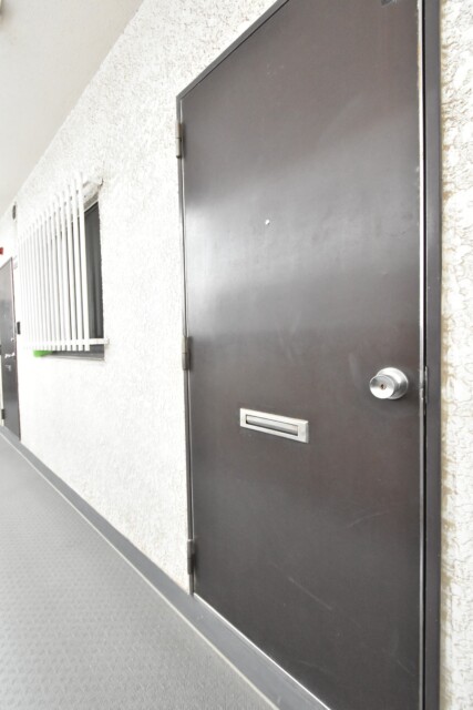 松濤ハウス 玄関