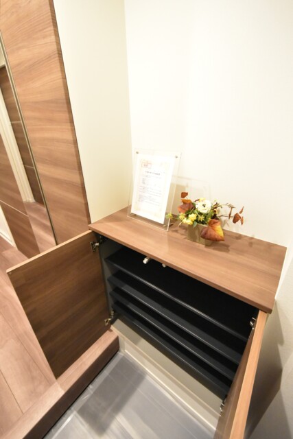 秀和第２高輪レジデンス 玄関