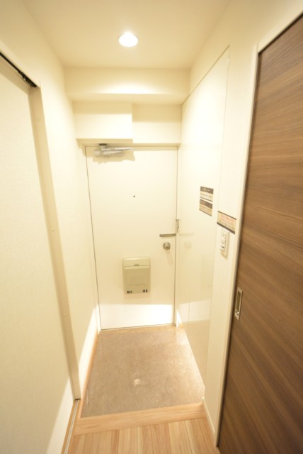 NK五反田コータース 玄関