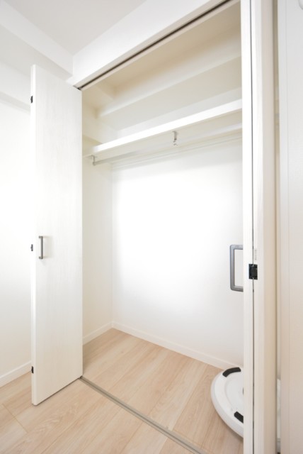 秀和第一南平台レジデンス 洋室