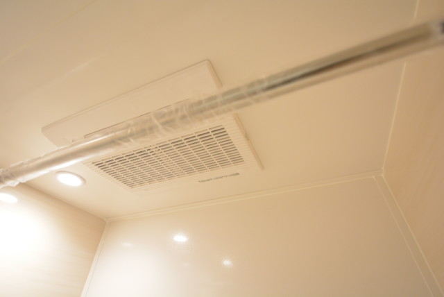 秀和第一南平台レジデンス 浴室