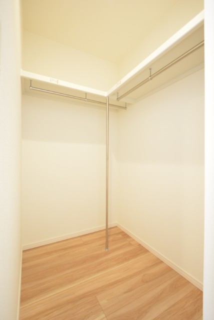 NK五反田コータース 洋室2