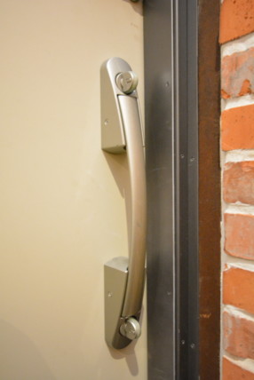 都立大コーポラス 玄関