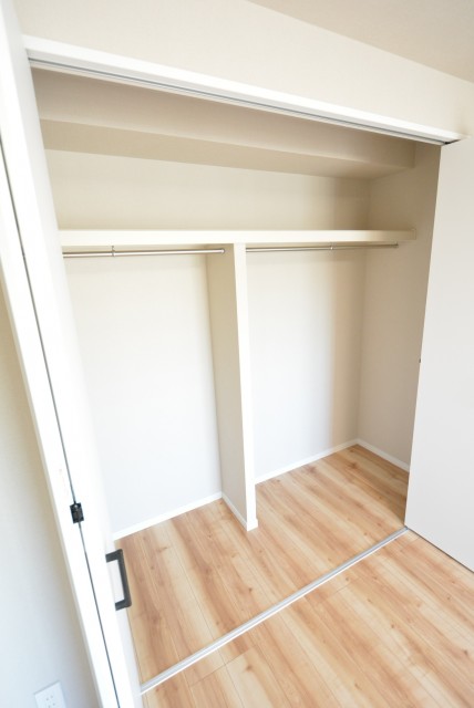 ファミール浜園 洋室3