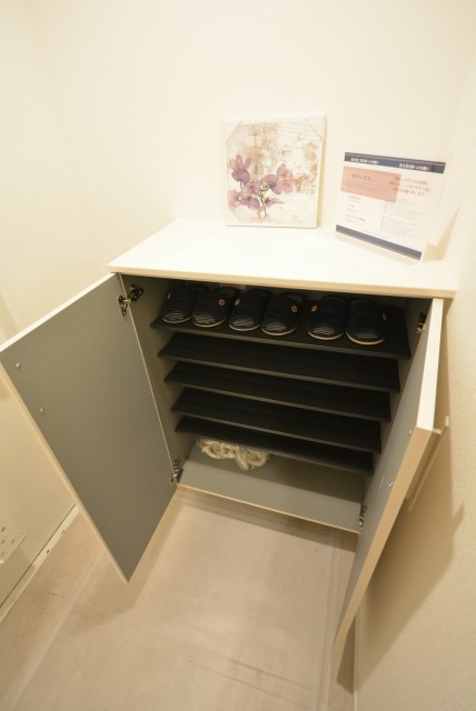 幡ヶ谷コーエイマンション 玄関