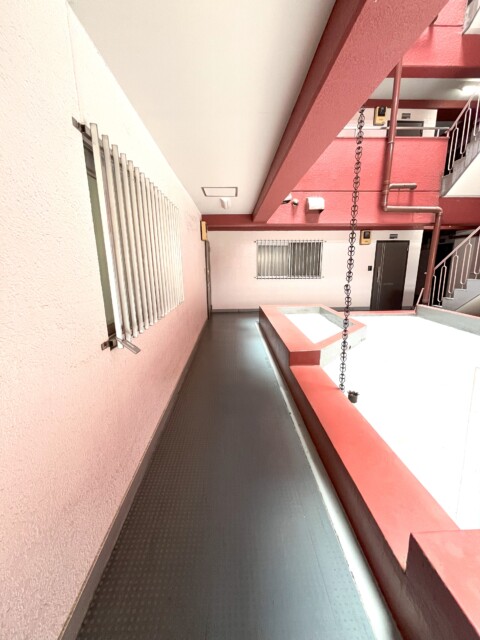 トーア明大前マンション 玄関廊下