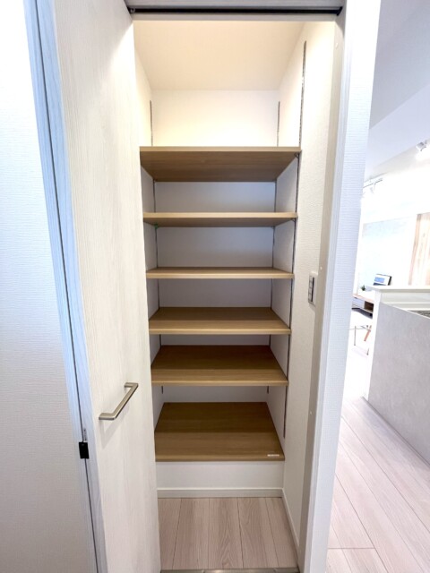 トーア明大前マンション LDK