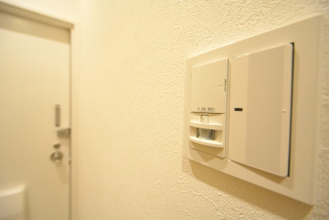 ファミール浜園 玄関