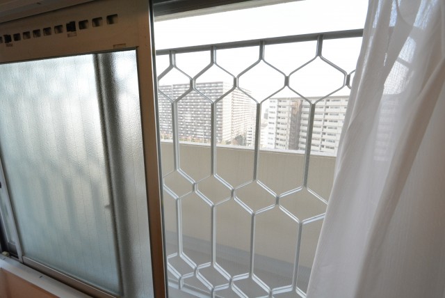 ファミール浜園 洋室1