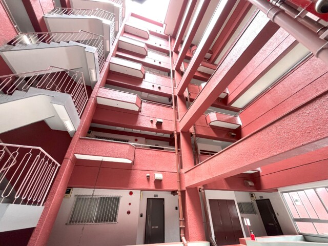 トーア明大前マンション 玄関廊下