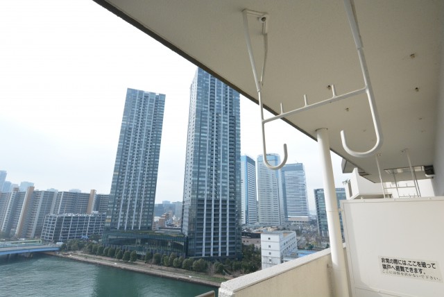 ファミール浜園 バルコニー