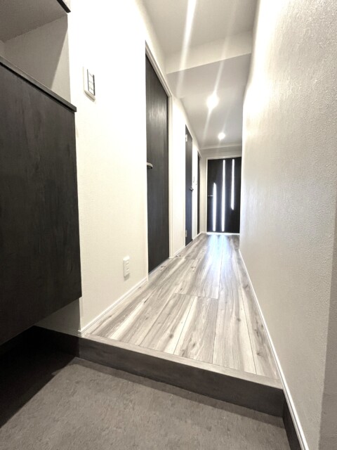 明大前フラワーマンション 玄関廊下