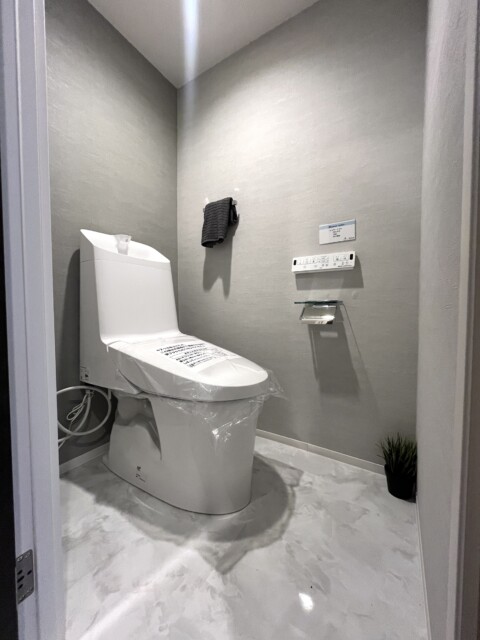 明大前フラワーマンショントイレ