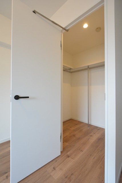 ファミール浜園 洋室2