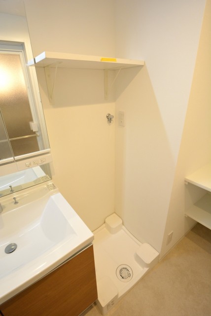 ファミール浜園 洗面室