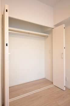 マイキャッスル中目黒Ⅱ 洋室