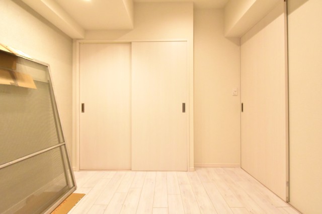 エクセレンス池袋 洋室