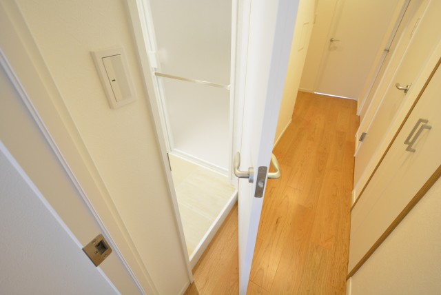 ファミール浜園 洗面室