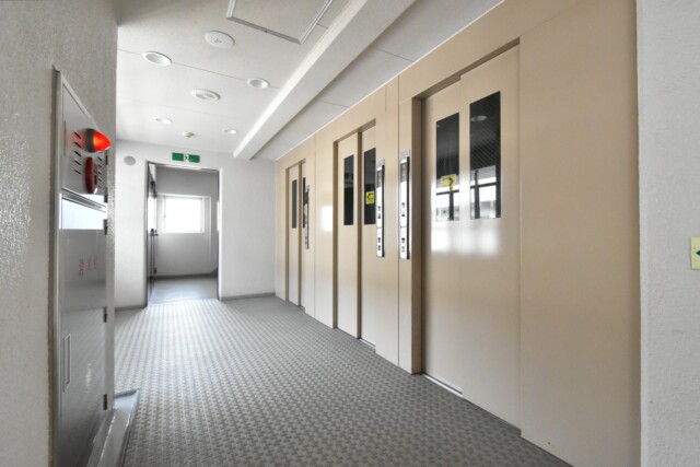 エクセル東陽町 玄関