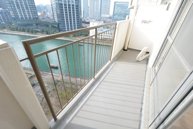 ファミール浜園 バルコニー